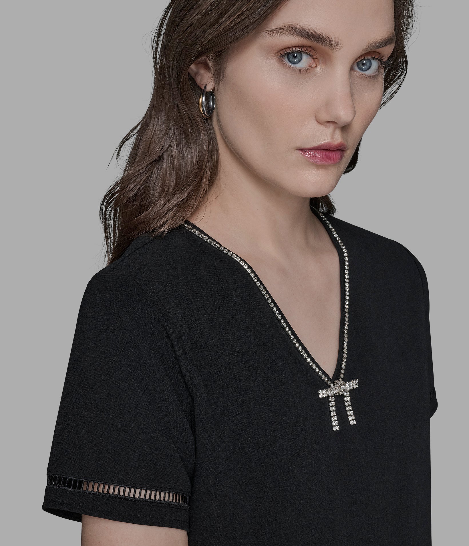 BOW-EMBELLISHED TOP - Image 5