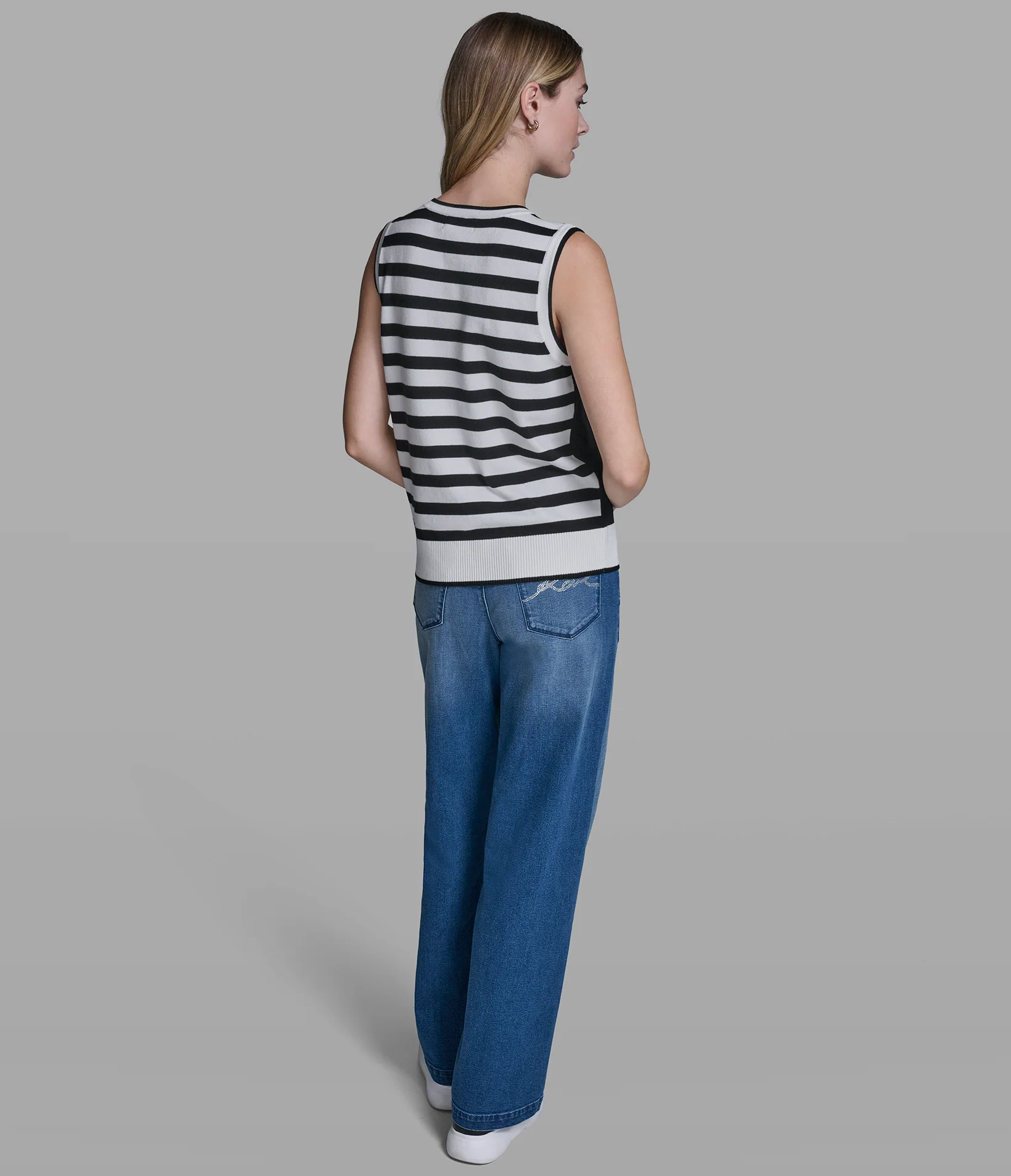STRIPED V-NECK SWEATER - Image 5