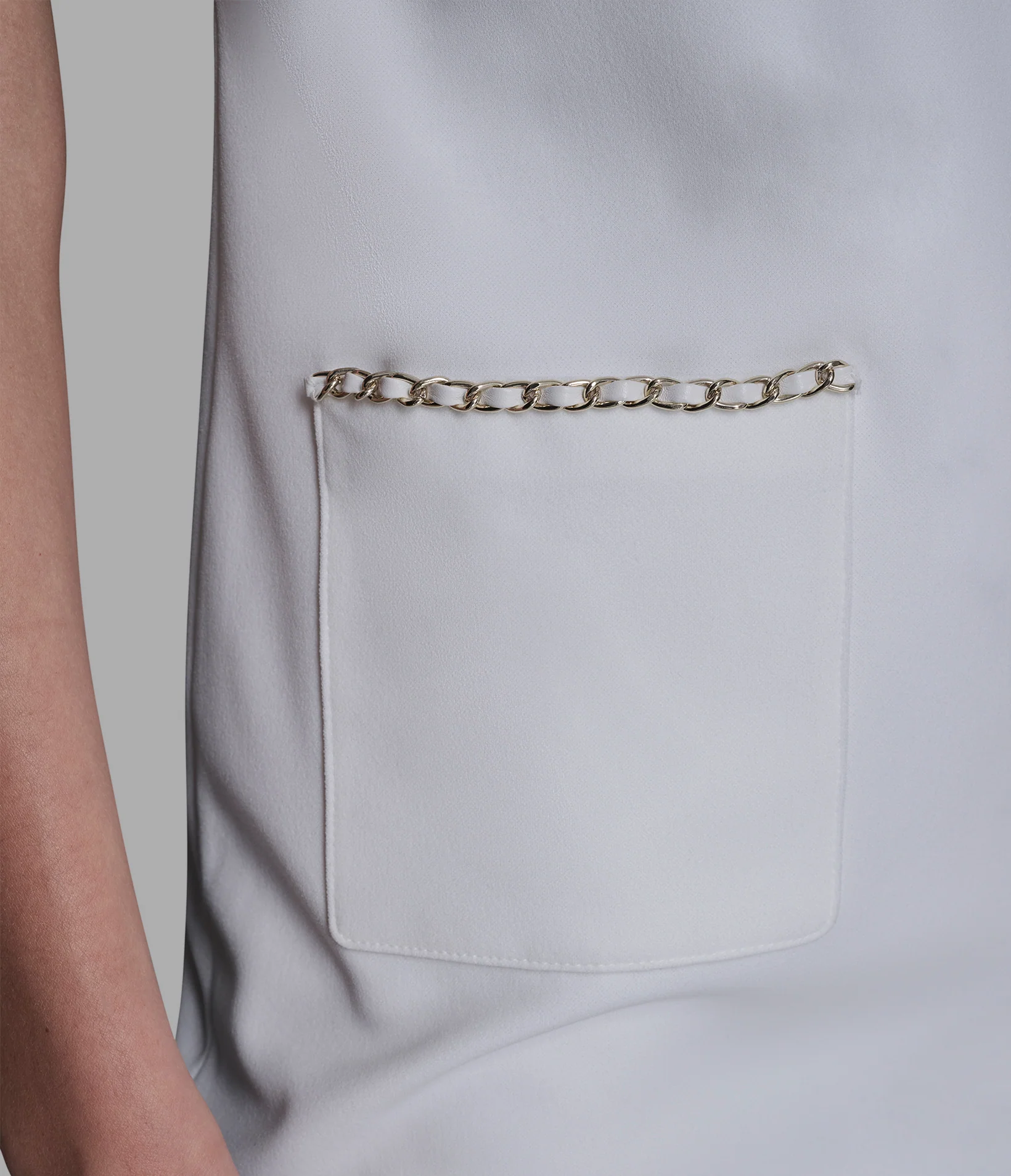 SCUBA CREPE SHIFT DRESS WITH CHAIN TRIMS - Image 5