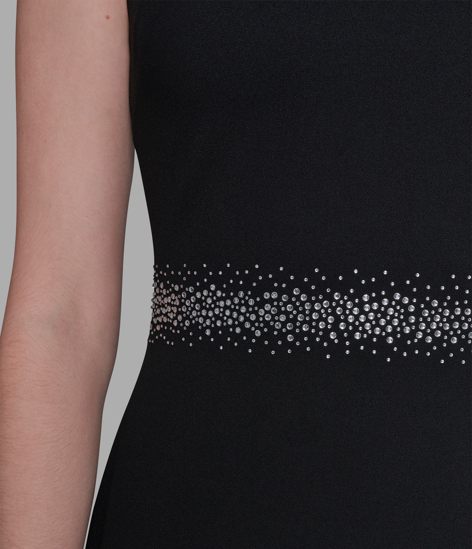 SCUBA CREPE SHEATH DRESS WITH EMBELLISHED NECKLINE - Image 4
